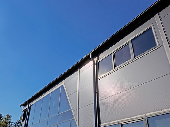 Двухслойные сэндвич-панели на складе