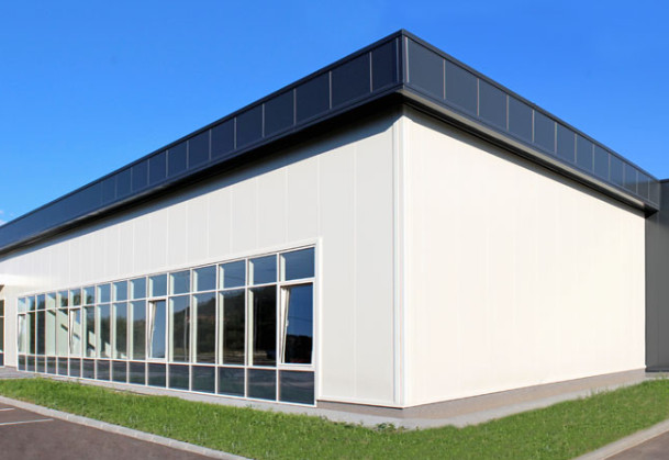 Панели с комбинированным наполнением для ТЦ